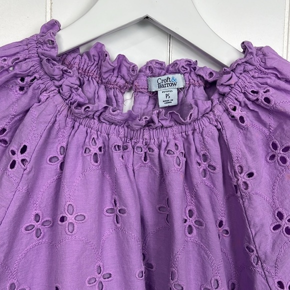 Croft & Barrow Womens Top PS Purple Puff Short Sleeves Eyelet Floral Keyhole EUC - Picture 4 of 13